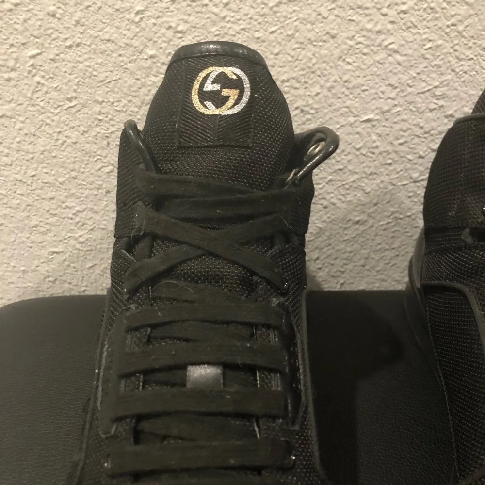 Gucci Black High-Top Sneakers - Picture 5 of 13